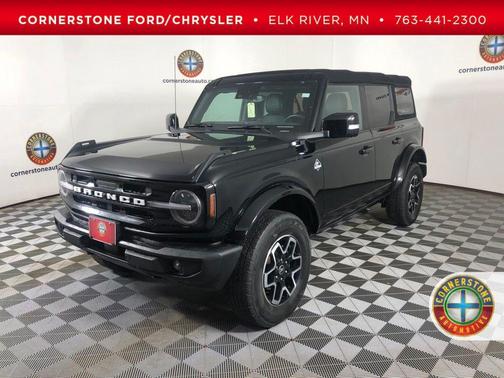 Black 2022 Ford Bronco Outer Banks