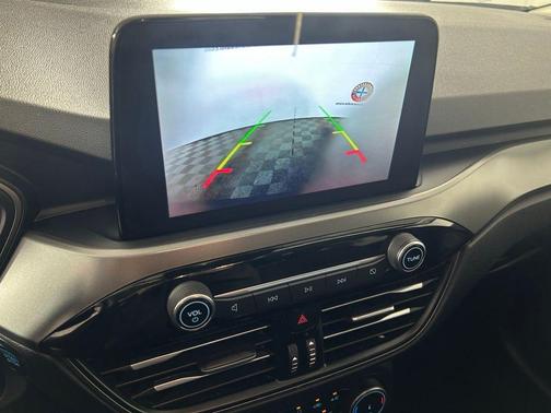 Silver Metallic 2025 Ford Escape Active