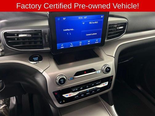 White 2023 Ford Explorer XLT