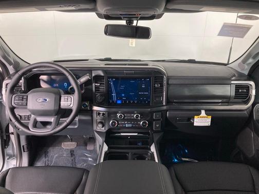 2025 Ford F-350 Lariat Super Duty