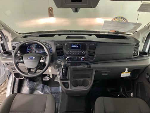 2025 Ford Transit-250 148 WB Medium Roof Cargo