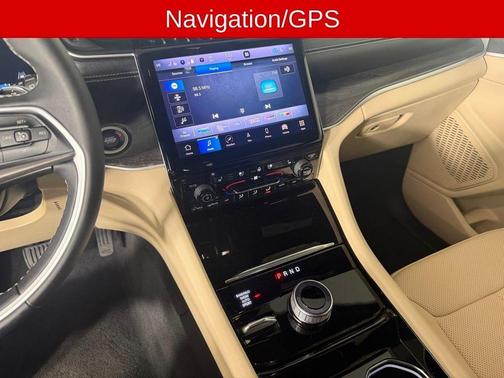 Silver 2023 Jeep Grand Cherokee L Limited