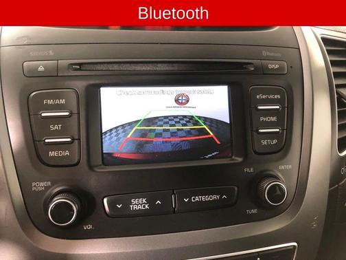 Red 2015 Kia Sorento LX