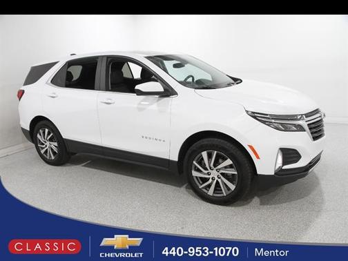 Summit White 2024 Chevrolet Equinox LT