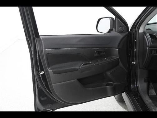 2014 Mitsubishi Outlander Sport ES