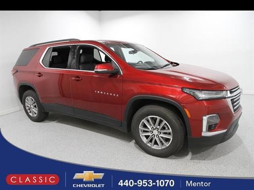 2023 Chevrolet Traverse LT Leather