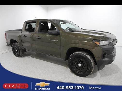 2024 Chevrolet Colorado WT