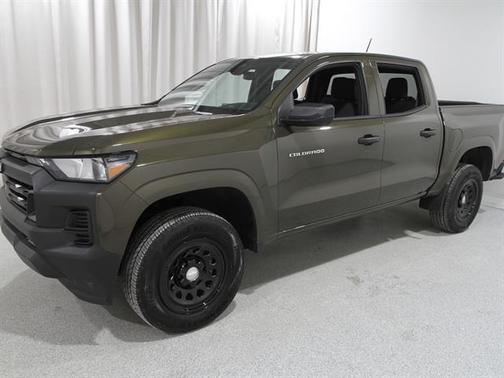 2024 Chevrolet Colorado WT