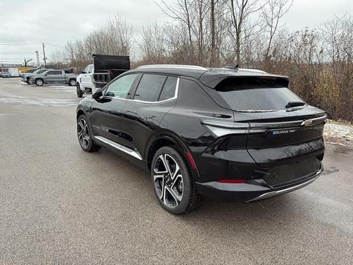 2026 Chevrolet Equinox EV LT 2