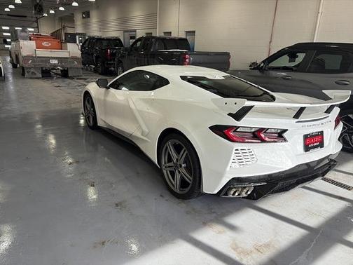 2026 Chevrolet Corvette Stingray w/2LT