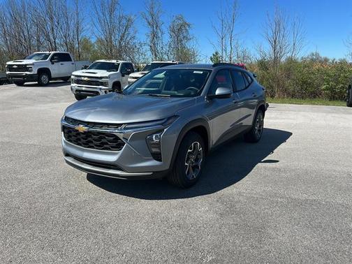 Sterling Gray Metallic 2026 Chevrolet Trax LT
