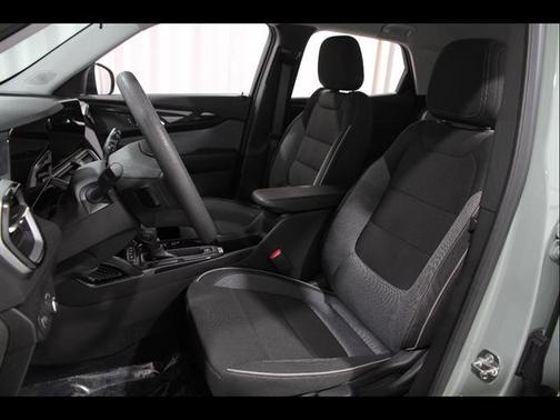 2025 Chevrolet Trailblazer LS