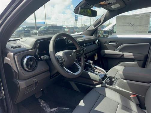 Black 2026 Chevrolet Colorado Z71