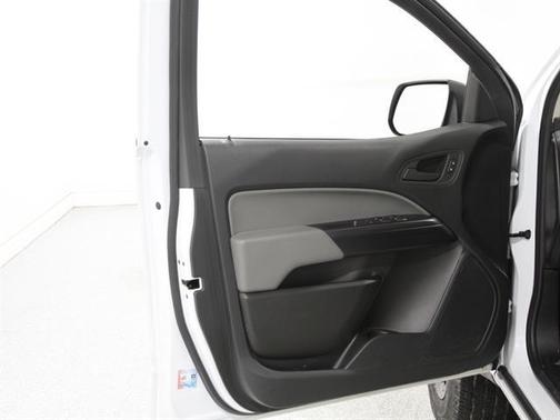 2022 Chevrolet Colorado WT