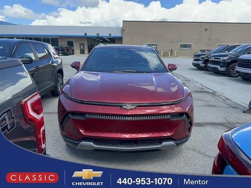 2025 Chevrolet Equinox EV LT 2