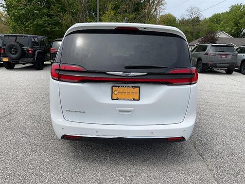 Bright White 2024 Chrysler Pacifica Touring-L
