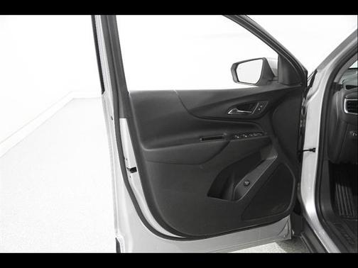 Silver Ice Metallic 2020 Chevrolet Equinox 1LT