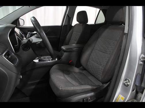 Silver Ice Metallic 2020 Chevrolet Equinox 1LT