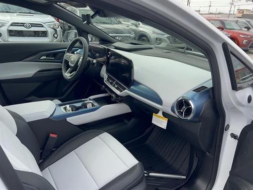 2026 Chevrolet Equinox EV LT 2