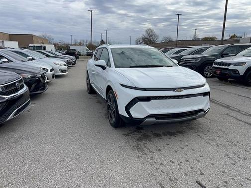 2026 Chevrolet Equinox EV LT 2