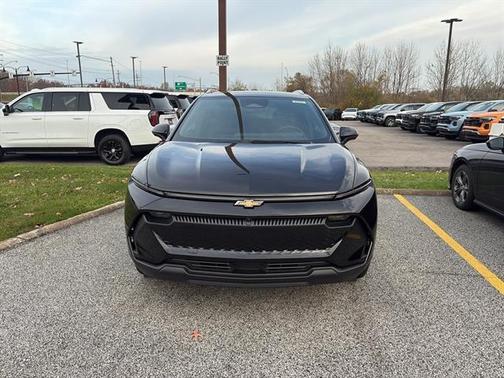 2026 Chevrolet Equinox EV LT 2