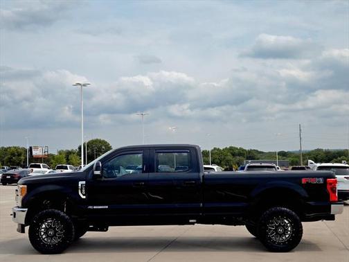 2017 Ford F-350 Lariat