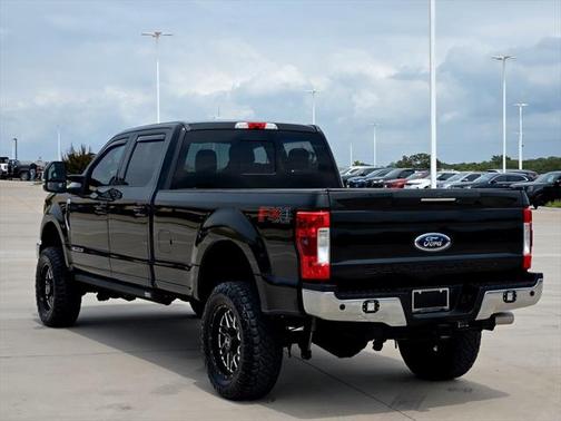 2017 Ford F-350 Lariat