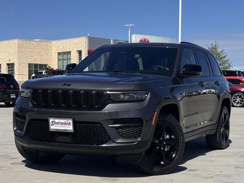 2024 Jeep Grand Cherokee Altitude