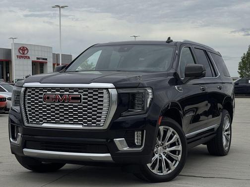 Midnight Blue Metallic 2023 GMC Yukon Denali