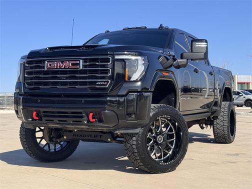 2025 GMC Sierra 2500 AT4