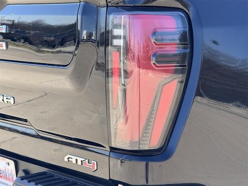 2025 GMC Sierra 2500 AT4