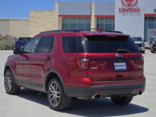 2017 Ford Explorer sport