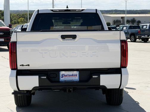 Ice Cap 2026 Toyota Tundra SR5