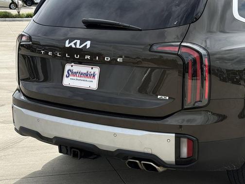 Dark Moss 2024 Kia Telluride SX Prestige