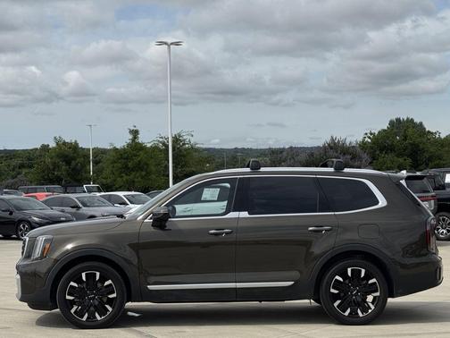 Dark Moss 2024 Kia Telluride SX Prestige