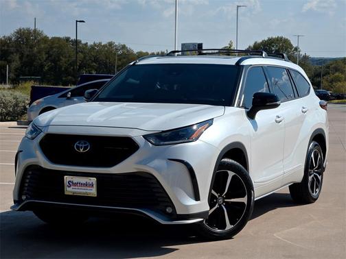 2022 Toyota Highlander XSE