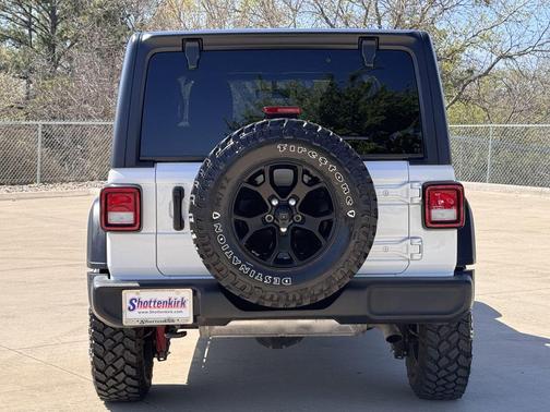 2022 Jeep Wrangler Willys