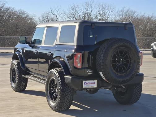 2022 Ford Bronco Outer Banks