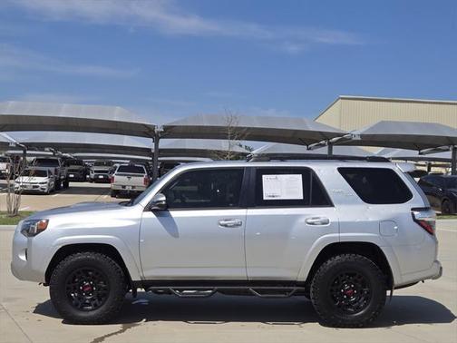 2020 Toyota 4Runner TRD Off Road Premium