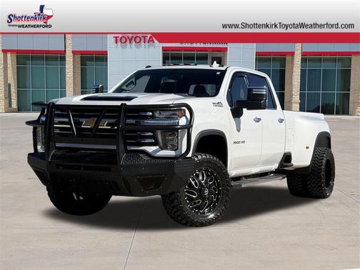 2023 Chevrolet Silverado 3500 High Country