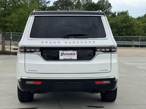 Bright White Clearcoat 2023 Jeep Grand Wagoneer Series II 4x4