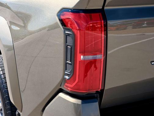 2025 Toyota Tacoma Hybrid Limited