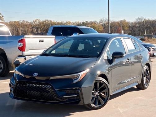 2025 Toyota Corolla SE