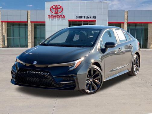 Underground 2025 Toyota Corolla SE