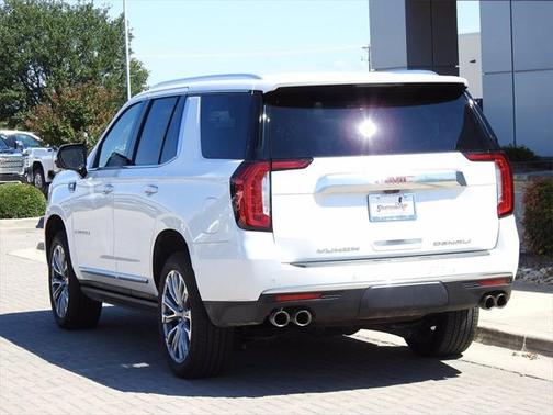 White Frost Tricoat 2021 GMC Yukon Denali
