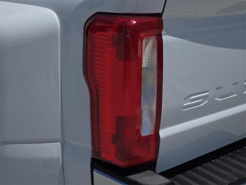 2025 Ford F-350 XLT