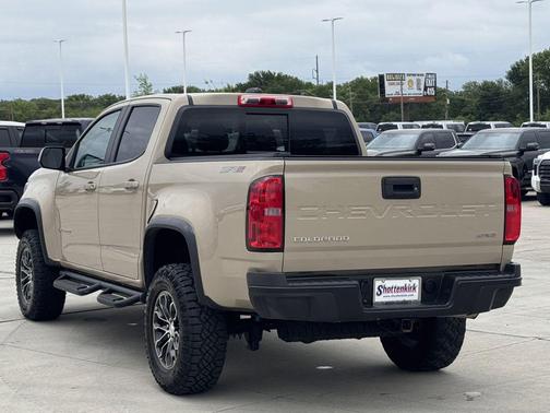 Sand Dune Metallic 2022 Chevrolet Colorado ZR2