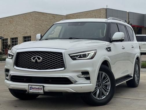 Moonstone White 2023 INFINITI QX80 Luxe