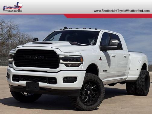 2024 RAM 3500 Laramie Mega Cab 4x4 6'4' Box