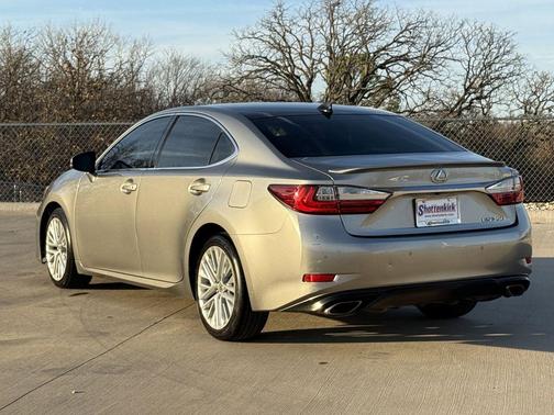 2017 Lexus ES 350 Base